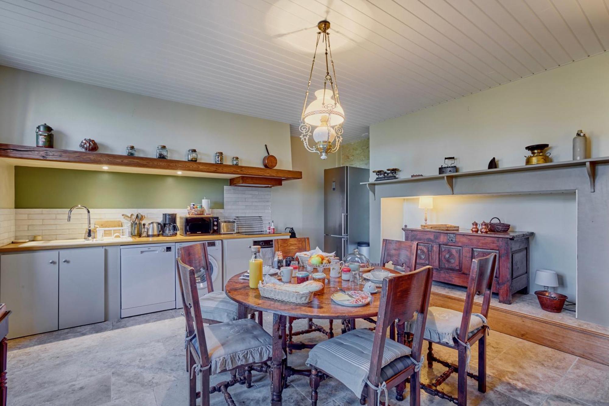 Chambres D'Hotes De Charme Avec Piscine - Le Clos Boissiere Valence-sur-Baise Bagian luar foto
